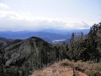 景信山からの眺め（相模湖）.jpg