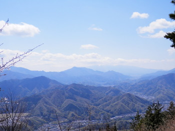 百蔵山（頂上）.jpg