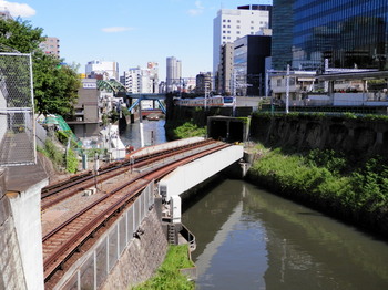 神田川（JR中央線）2.jpg